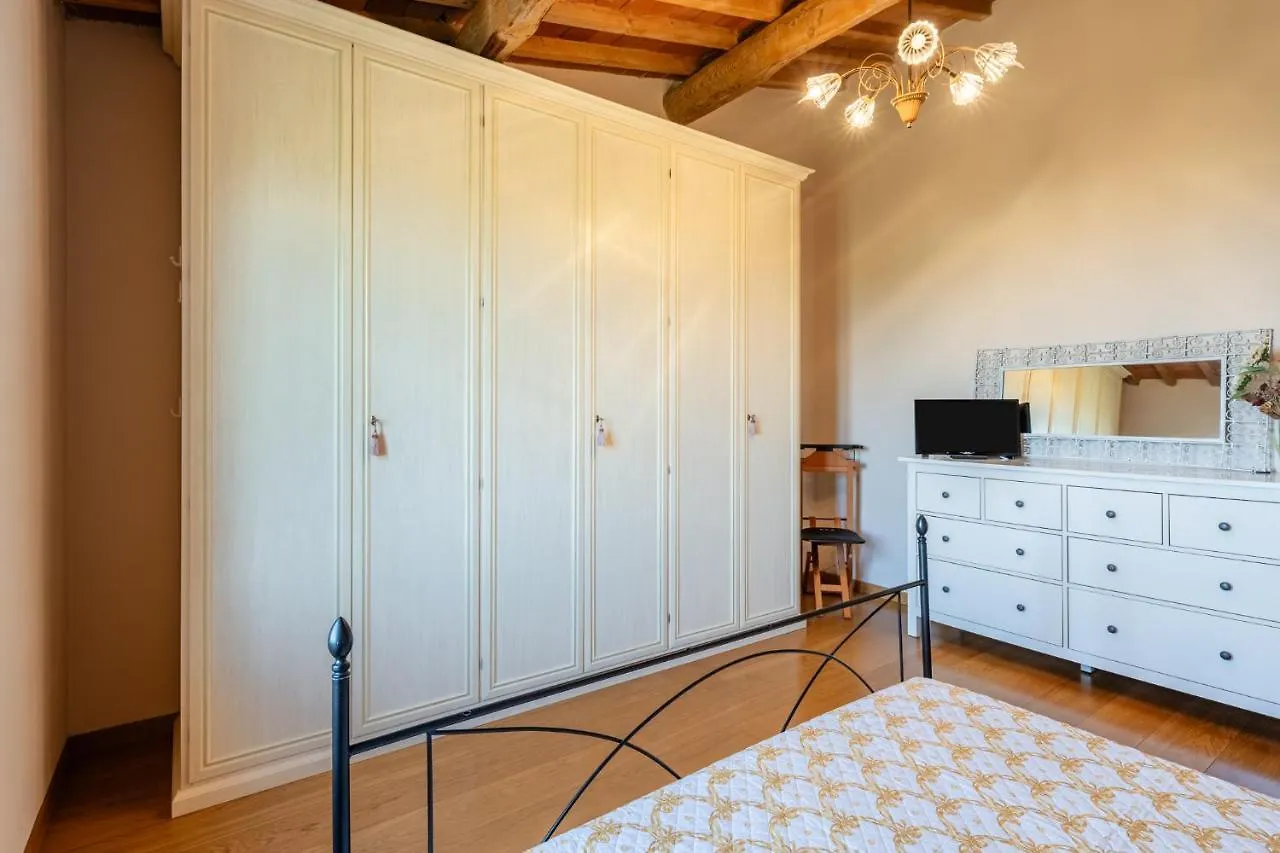 Villa Adora Holiday Home Serravalle Pistoiese